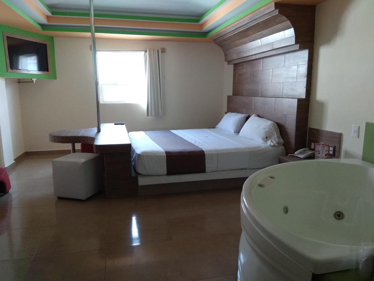 Hotel Rubi Manzanillo Zewnętrze zdjęcie